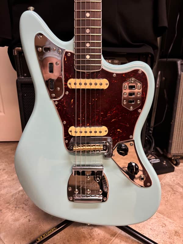 Fender American Original '60s Jaguar with Rosewood Fretboard