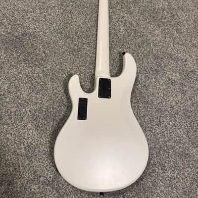 Ernie Ball Music Man StingRay5 H – Stealth Pearl / Ebony Board – Rare Finish image 10