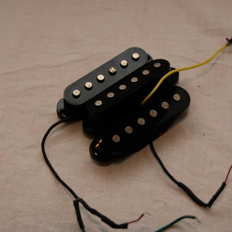 2000 Squier Stratocaster Black