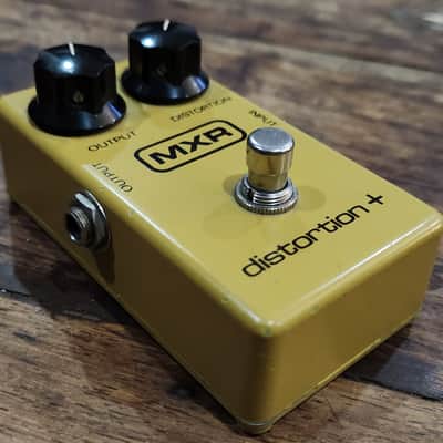VINTAGE! M104 MXR Distortion + Brown Block Logo Germanium Soft Clipping 1970s USA image 4