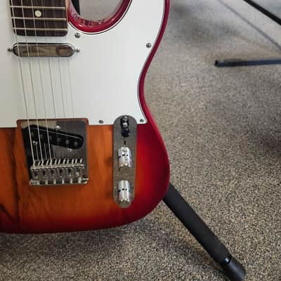 Mint Used Fender Player II Telecaster - Aged Cherry Burst image 3