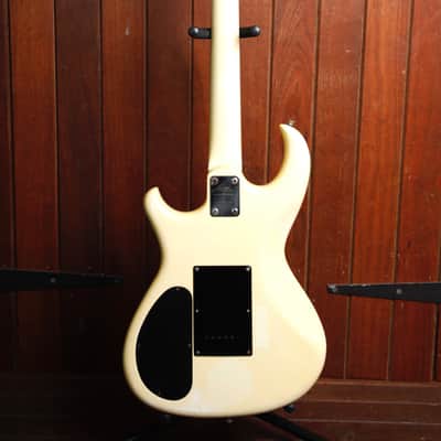 Aria Pro II RS Wildcat DX HSS Solidbody Electric Guitar 1986 Pre-Owned image 12