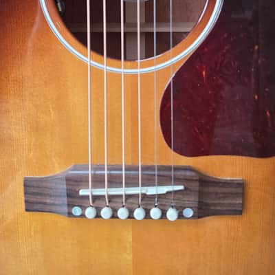 Gibson J-45 Standard Vintage Sunburst 2024 – Excellent Condition – OHSC & Case Candy image 3