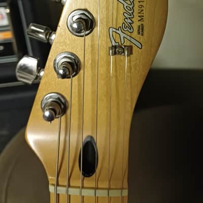 Fender Standard Telecaster 1999 - Brown Sunburst image 6