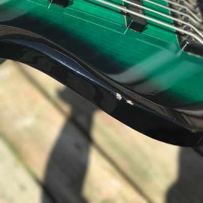 Calvin LB76 6 String Unlined Fretless Black & Green Burst image 8