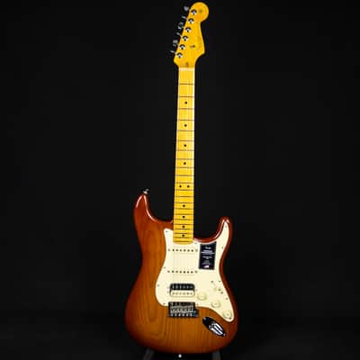 Fender  American Professional II HSS Stratocaster  Sienna Sunburst Maple Fingerboard 2022 (US22108129) image 3