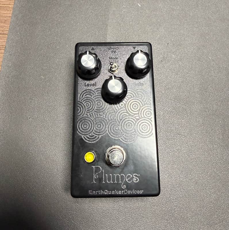 EarthQuaker Devices Plumes Small Signal Shredder