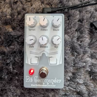 EarthQuaker Devices Bit Commander Analog Octave Synth V2 2017 - Present - Various image 1