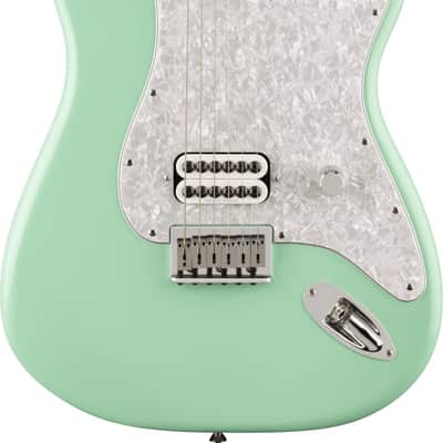Fender Limited Edition Tom Delonge Stratocaster®, Rosewood Fingerboard, Surf Green image 6
