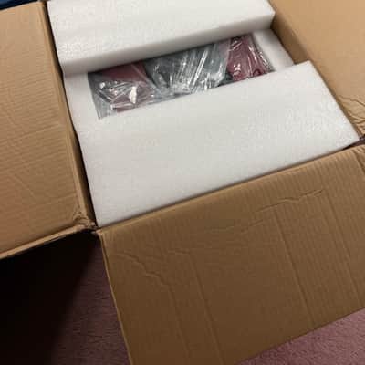 Phil Jones C-8B Piranha C8 Compact 8x5" Bass Speaker Cabinet 2010s - Red image 7