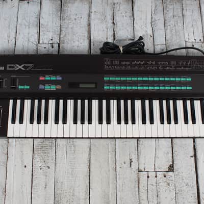 Yamaha Vintage 1980s DX7 Digital Synthesizer 61 Key Keyboard with Case & Manuals image 3