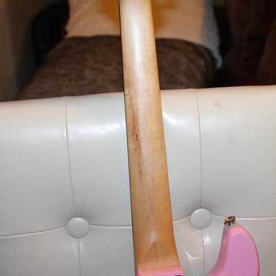 Fender Hello Kitty Stratocaster squier Pink girls guitar image 10
