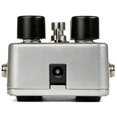 Electro-Harmonix Nano Pulsar Variable Shape Stereo Tremolo Pedal image 4