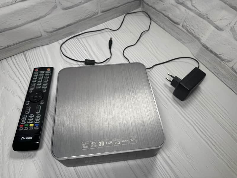 Media player Zidoo X10 Android TV Box set-top box
