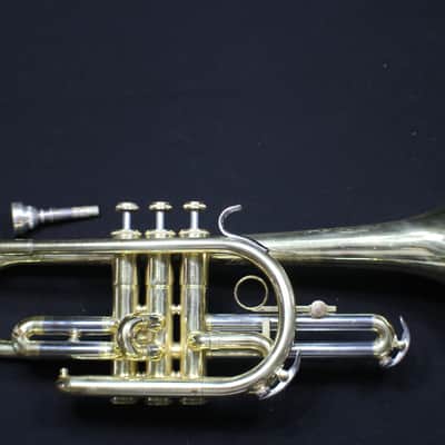 A Conn Shooting Stars Director Bb Cornet in it's Original Real Nice Case & in Great Ready to Play Condition # 9 T image 2