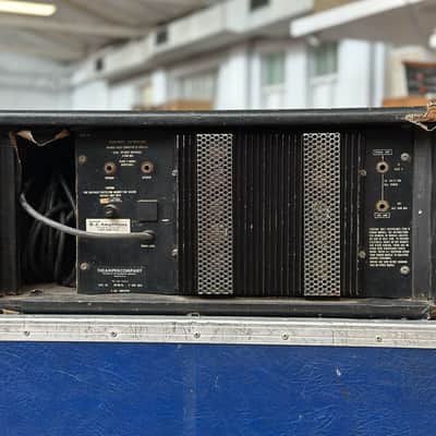 1970s Ampeg V-6B 120 Watt Solid-State Bass Head image 2