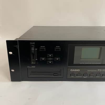 Casio FZ-10M image 2