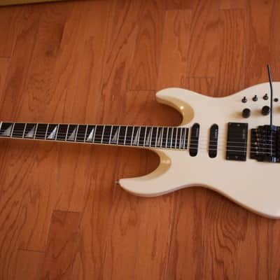 Samick Strat Neck Thru 80's Pearlescent Cream image 1