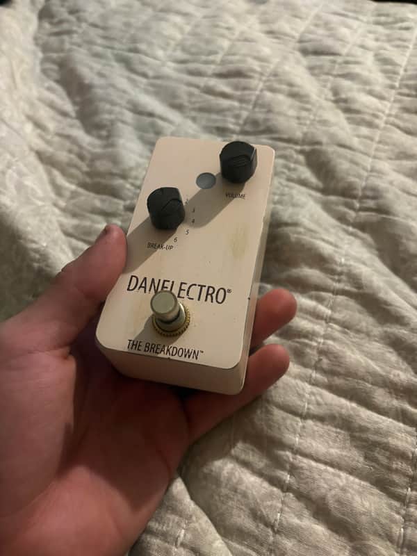 Danelectro The Breakdown