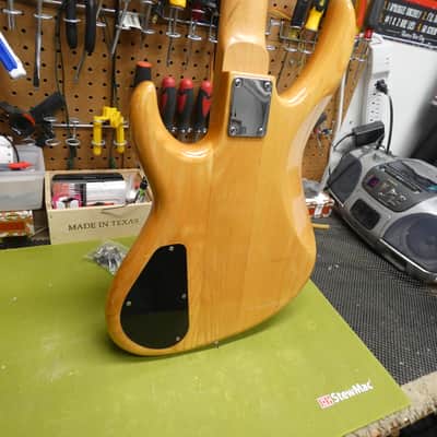 Carlo Robelli New York Bass - Natural - Pro Grade Bass at a Great Price! image 8