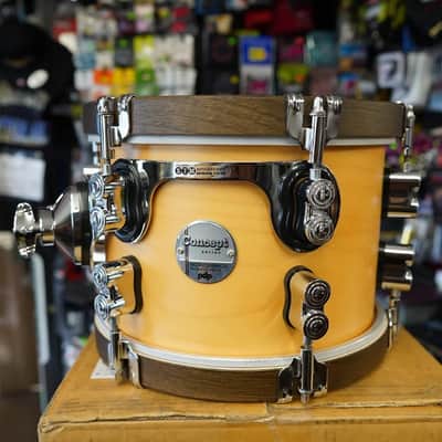 PDP Concept Maple 10'' Classic Tom - Natural Stain | 7 x 10" image 1