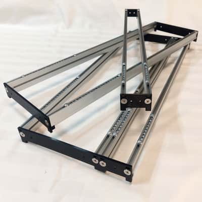 Intellijel 1U 114HP Eurorack Rails Kit with Brackets & M3 nuts (Black / Silver) image 8