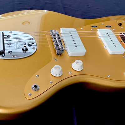 Fender FSR MIJ Made in Japan 2025 MH Matching Headstock Traditional 60s Jazzmaster  - Mystic Aztec Gold image 4