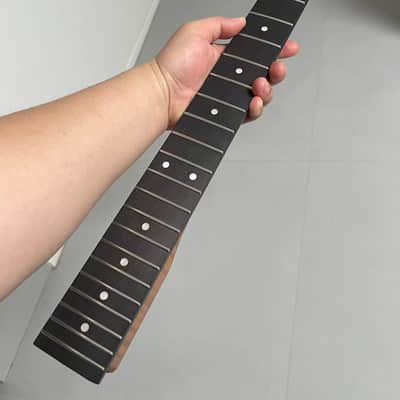 4a Round End stainless steel 22frets Roasted flame Maple guitar neck 25.5inch hole 10mm Satin Rosewood fingerboard ,4A Bone nut Stainless steel 22fret satin Roasted Flame Maple electric guitar neck image 2