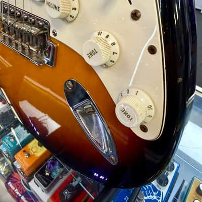 Fender Stratocaster MIM, Brown Sunburst - Pre Owned image 8