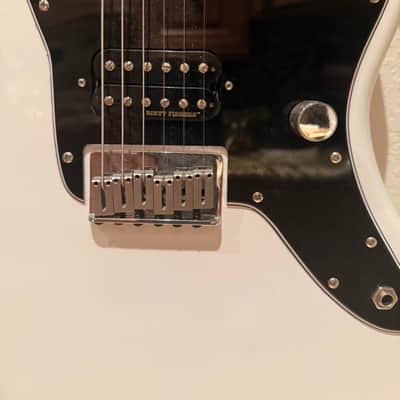 Fender Tom Delonge Jazzmaster image 5