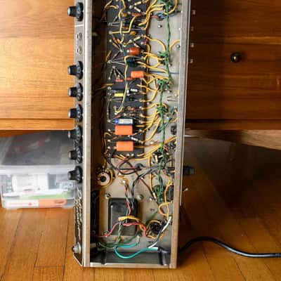 Fender Deluxe Reverb 2-Channel 22-Watt 1x12" Guitar Combo 1963 - 1967 - Black Panel image 3