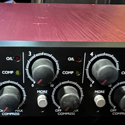 Focusrite Scarlett OctoPre Dynamic 2017 image 2