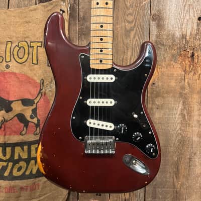 Fender Stratocaster Hardtail with Maple Fretboard 1979 - Wine image 1