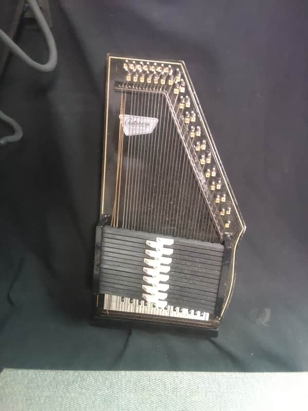 Oscar Schmidt Autoharp image 1