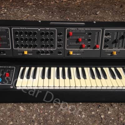 Aelita Rare Analog Soviet Synthesizer image 1