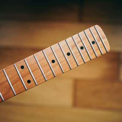 Stratocaster Neck – Roasted Maple | 22 Stainless Steel Frets | Nitro Satin Finish | Bone Nut image 6