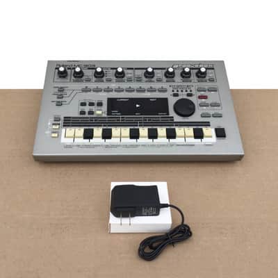 Roland MC-303 Groovebox Synthesizer