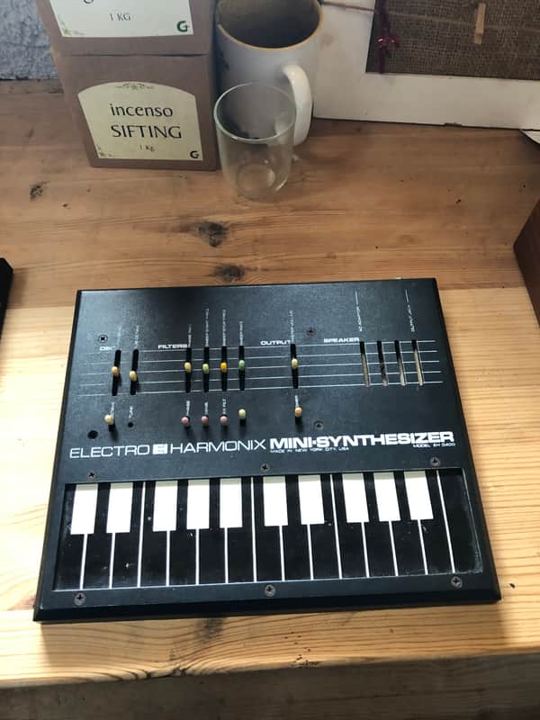 Electro-Harmonix Mini Synthesizer EH-400 1980 - Black image 1
