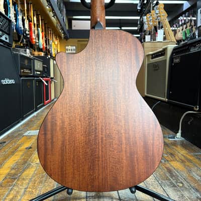 Taylor 322ce 12-fret Acoustic-electric Guitar Satin Edgeburst w/Hard Case image 3