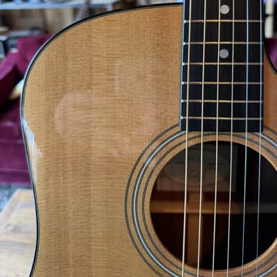 Taylor 310ce - 2002 image 6