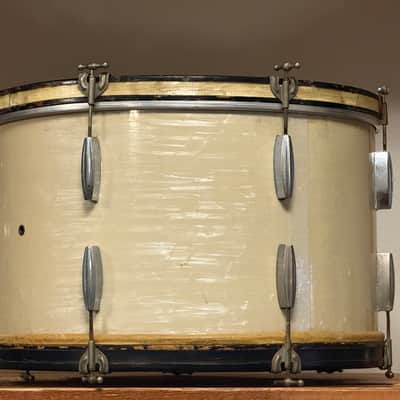 1940's Gretsch 24" BroadKaster White Marine Pearl 14x24 Bass Drum 3-ply image 4