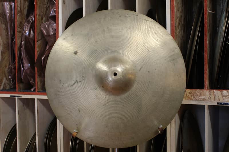 1960s A. Zildjian 19" Crash 1757g image 1