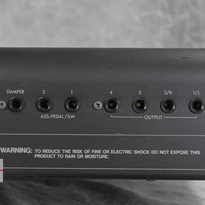 KORG M1 Music Workstation Digital Synthesizer in Good condition image 9