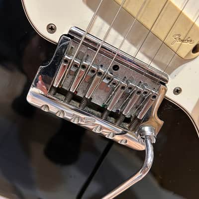 Fender Stratocaster Elite BLK 1983 + Case (Usado) image 6
