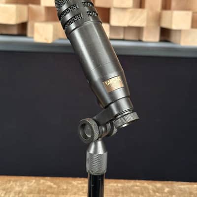 Vintage Yamaha MZ204 Cardioid Dynamic Microphone Pair. Great Shape. MZ-204 MZ 204 image 2