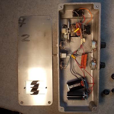 ROSAC NU WA FUZZ PEDAL 1972 ULTRA RARE & KILLER MOSRITE LINEAGE USED BY BLACK K' image 5