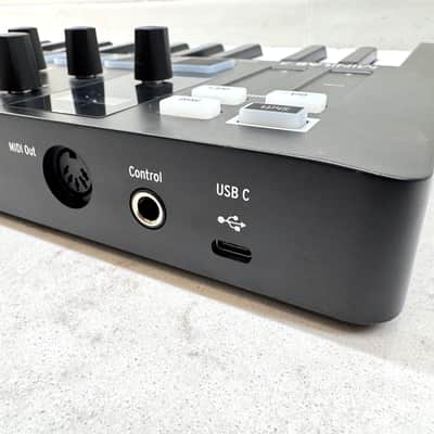 Arturia MiniLab 3 Black MIDI Controller – Excellent Condition + Full Software Bundle (Ableton / Komplete / Analog Lab) image 4