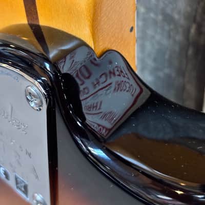 Fender American Ultra Luxe Stratocaster 2021 - Sunburst image 11