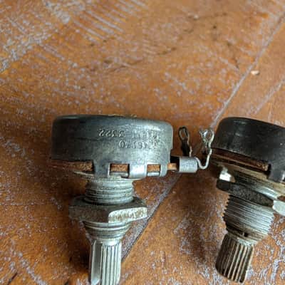 Gibson Centralab Potentiometers 500k Short Split Shaft Vintage 1961 Tested Qty 3 image 7