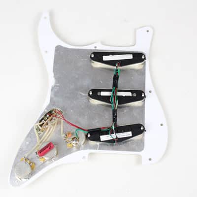 2009 Vintage Fender Custom Shop Stratocaster Custom Classic Loaded Pickguard DiMarzio Area 61 Pickups USA Strat image 6